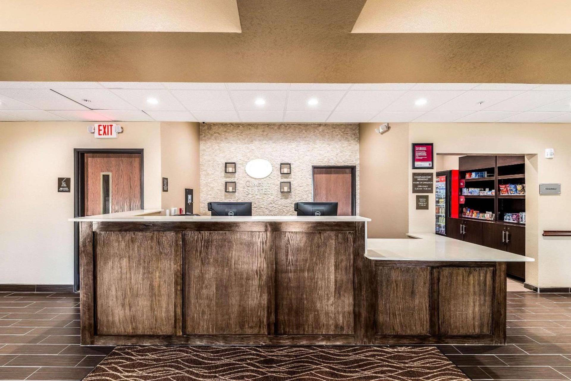 Comfort Suites Grand Prairie - Arlington North photo 10