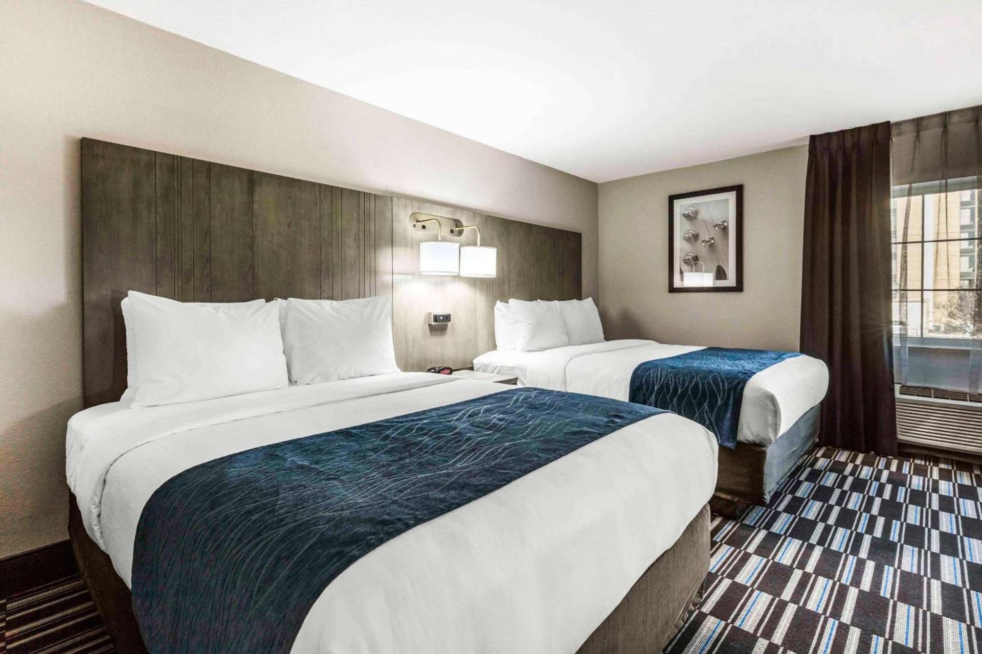 Comfort Inn Memphis Airport West photo 9