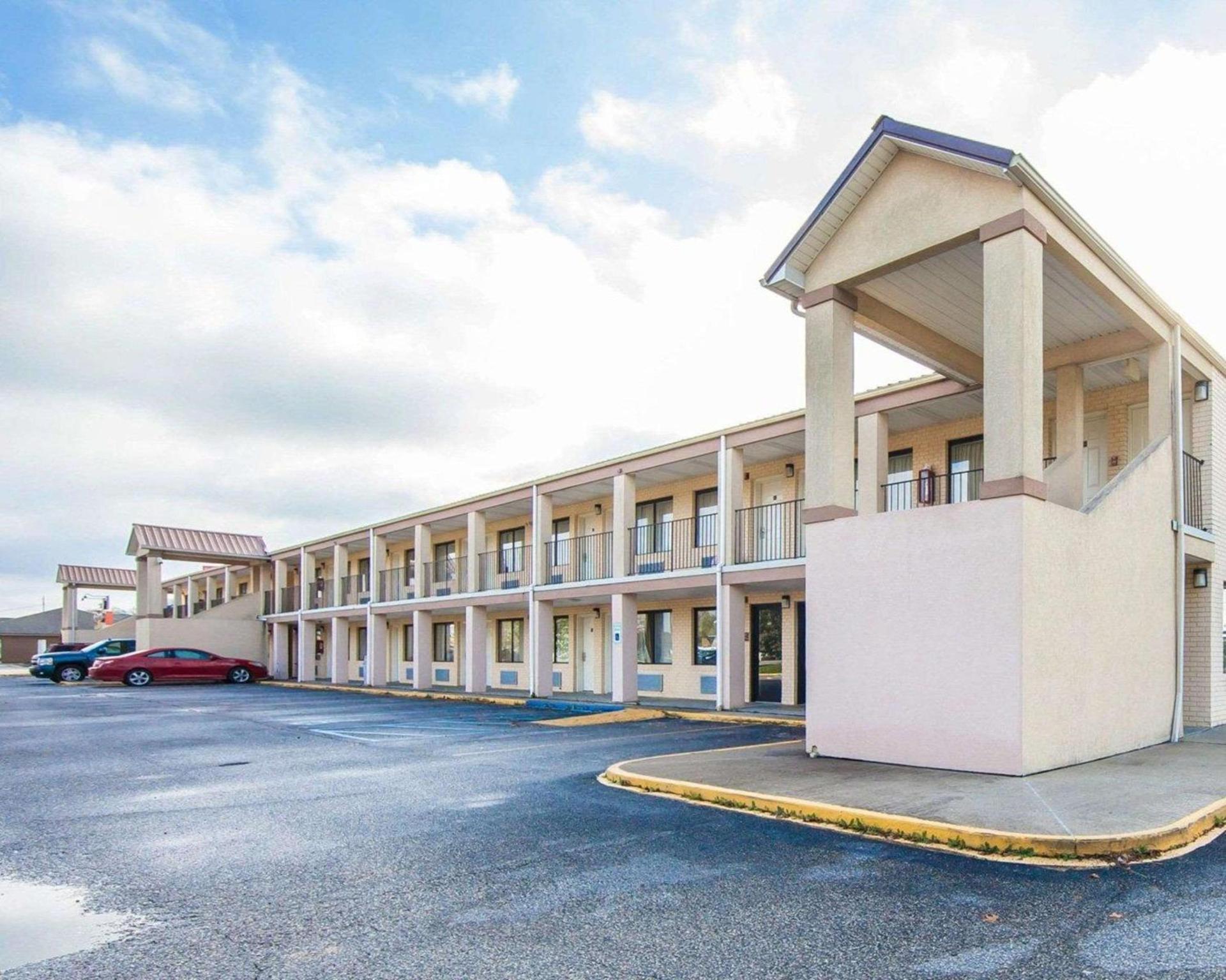 Americas Best Value Inn Grayson photo 10