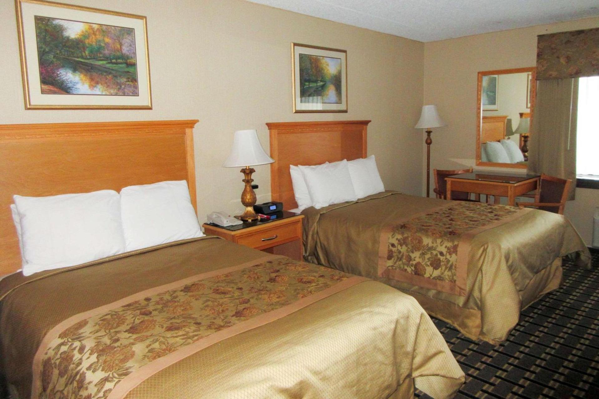 Econo Lodge Quakertown photo 26