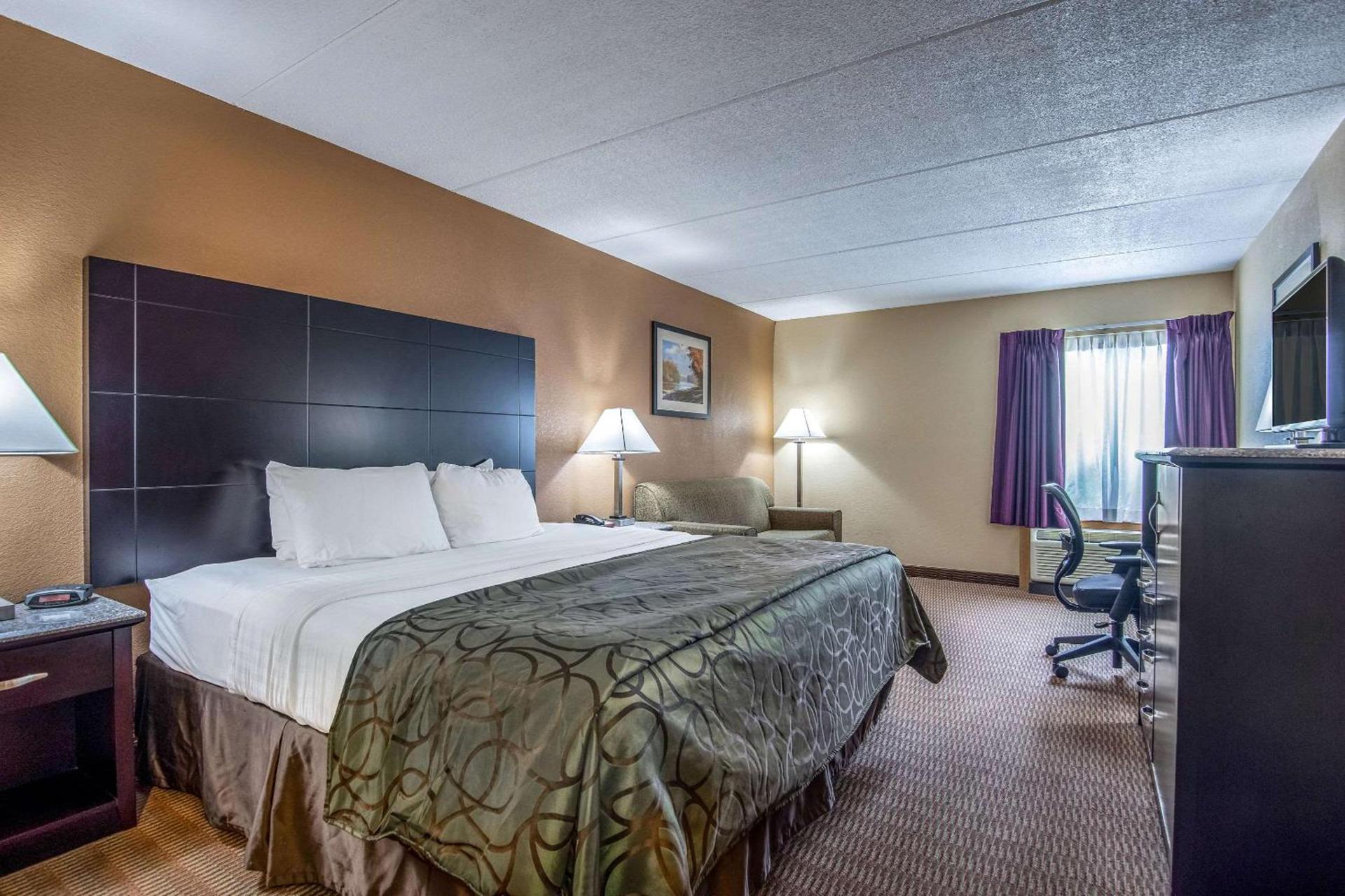 Quality Inn Tully I-81 photo 6