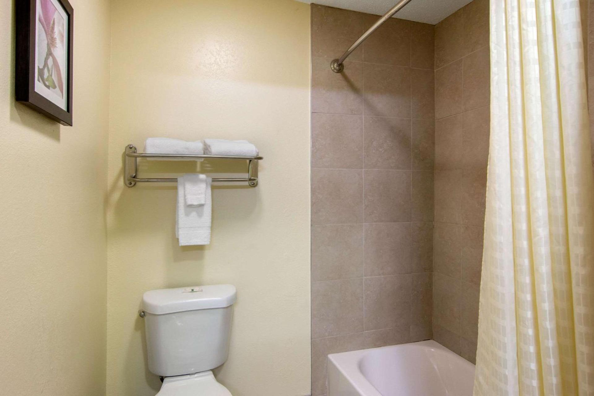 Quality Inn Loganville US Highway 78 photo 10