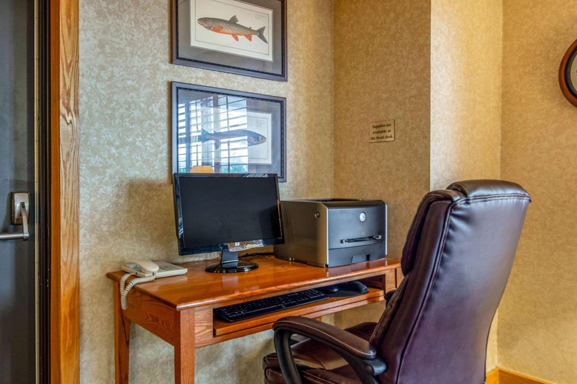 Quality Inn Tully I-81 photo 13