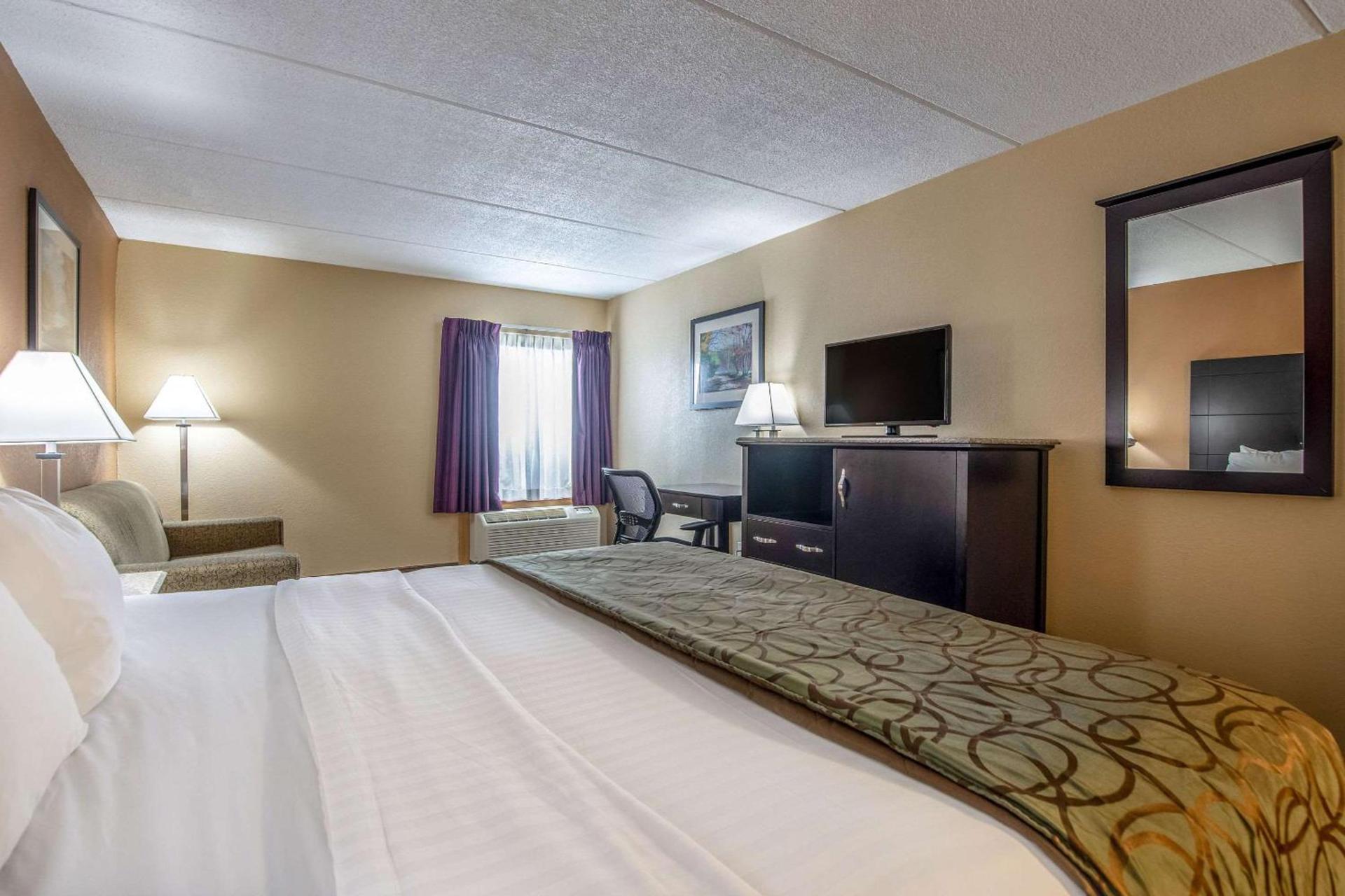 Quality Inn Tully I-81 photo 14
