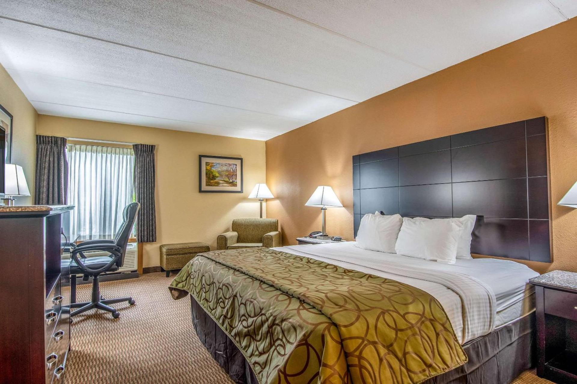 Quality Inn Tully I-81 photo 17