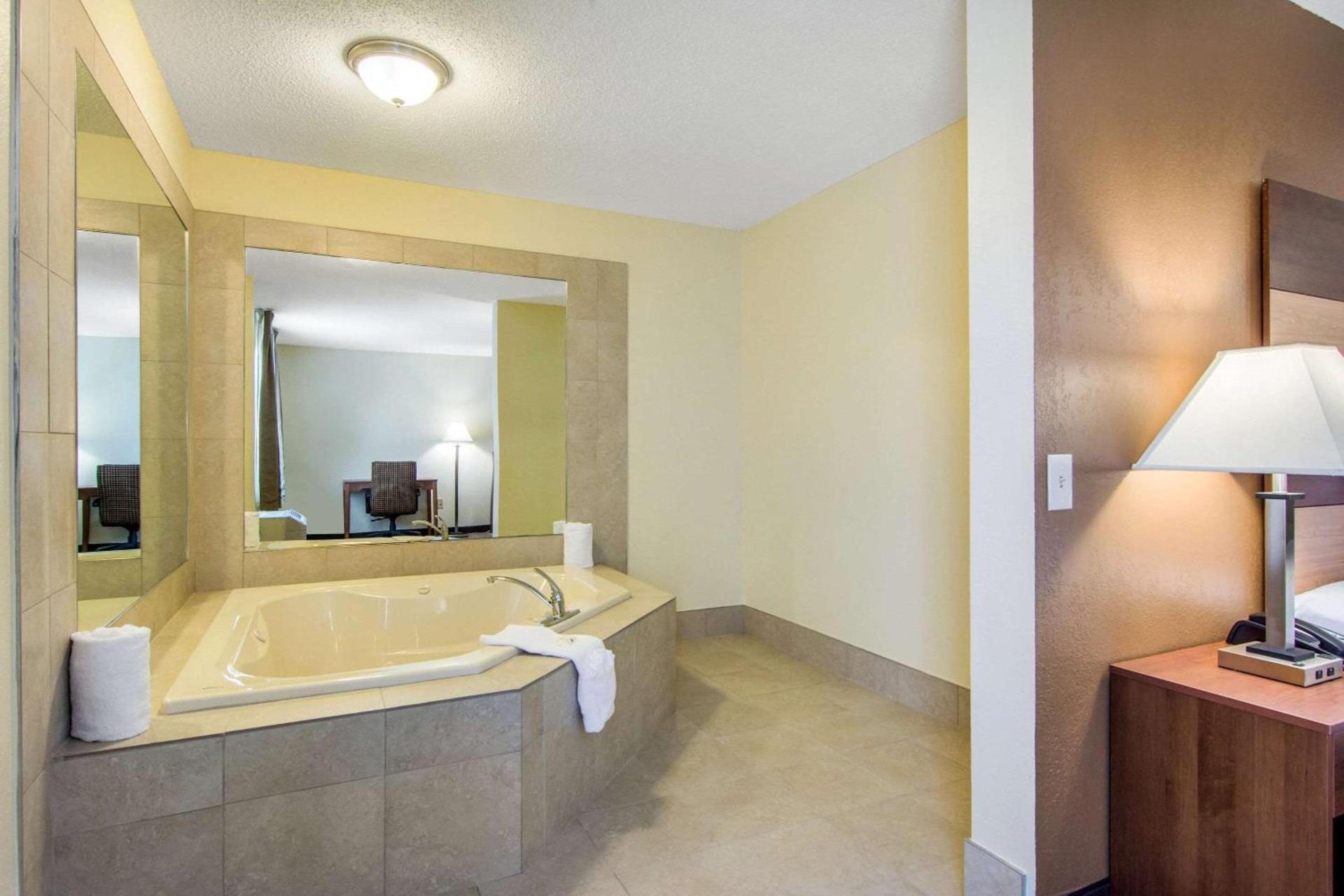 Quality Inn Loganville US Highway 78 photo 15
