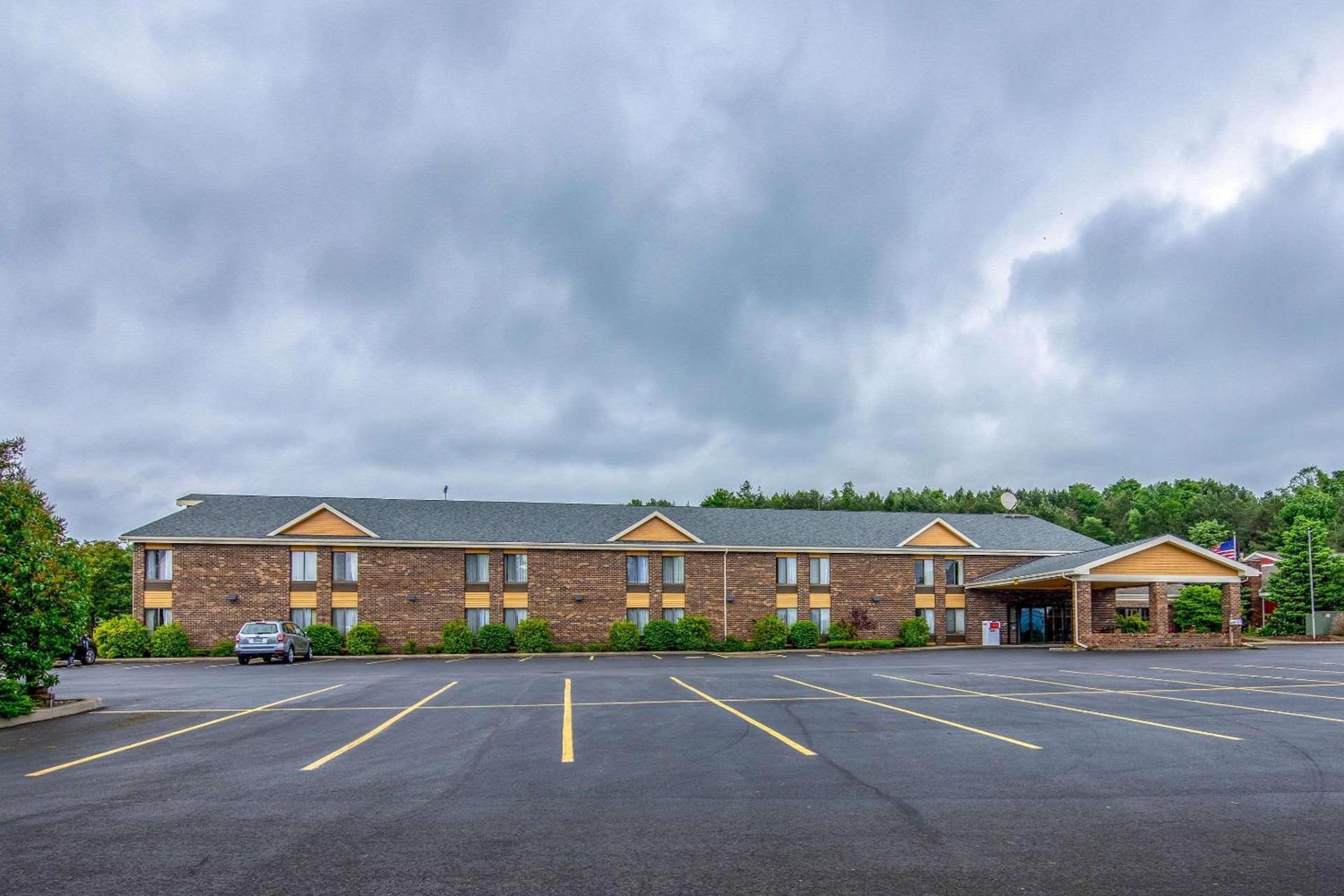 Quality Inn Tully I-81 photo 23