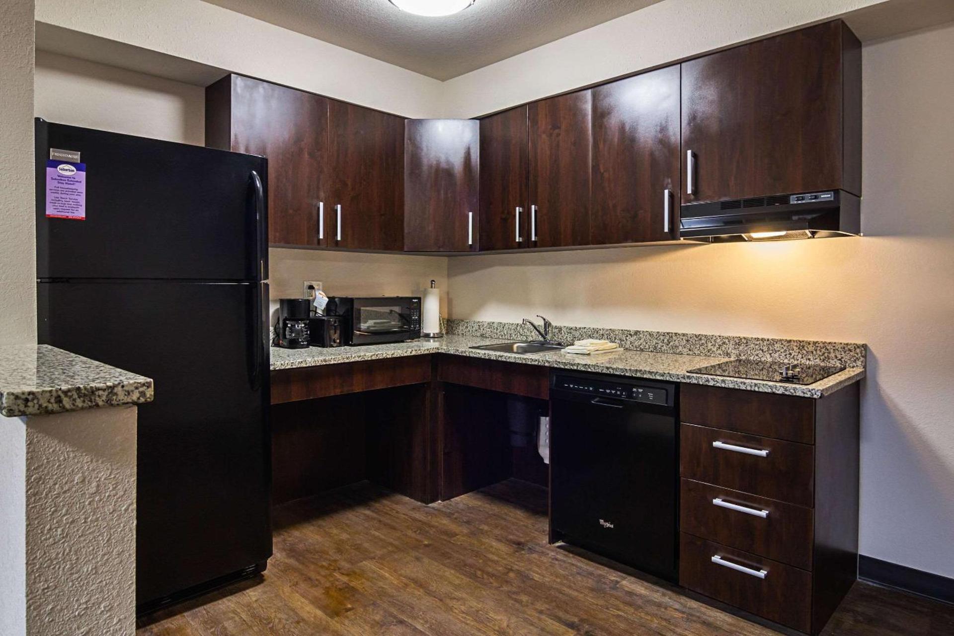 Suburban Studios Monaca - Pittsburgh photo 48
