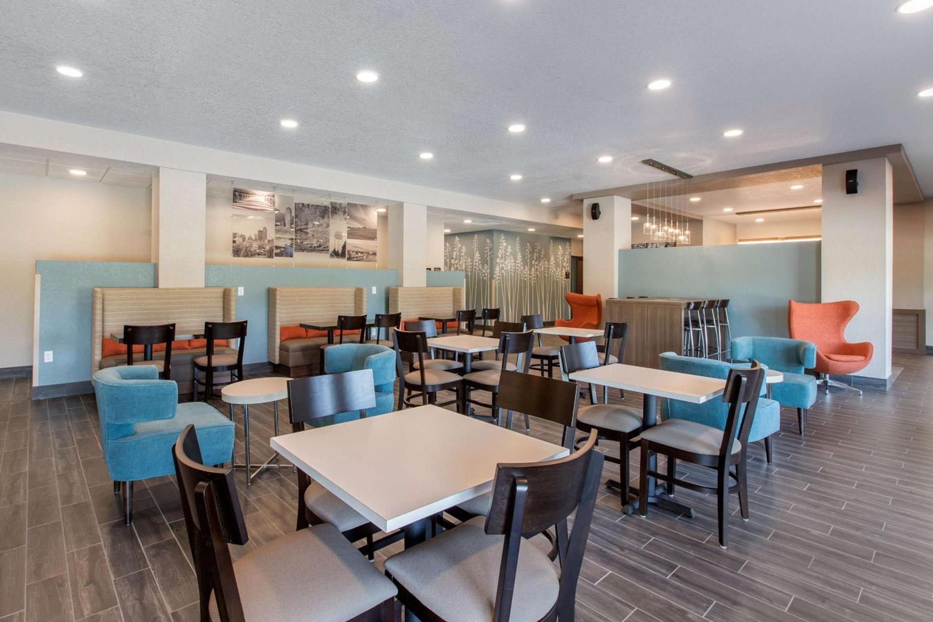 Sleep Inn and Suites - Ankeny photo 38