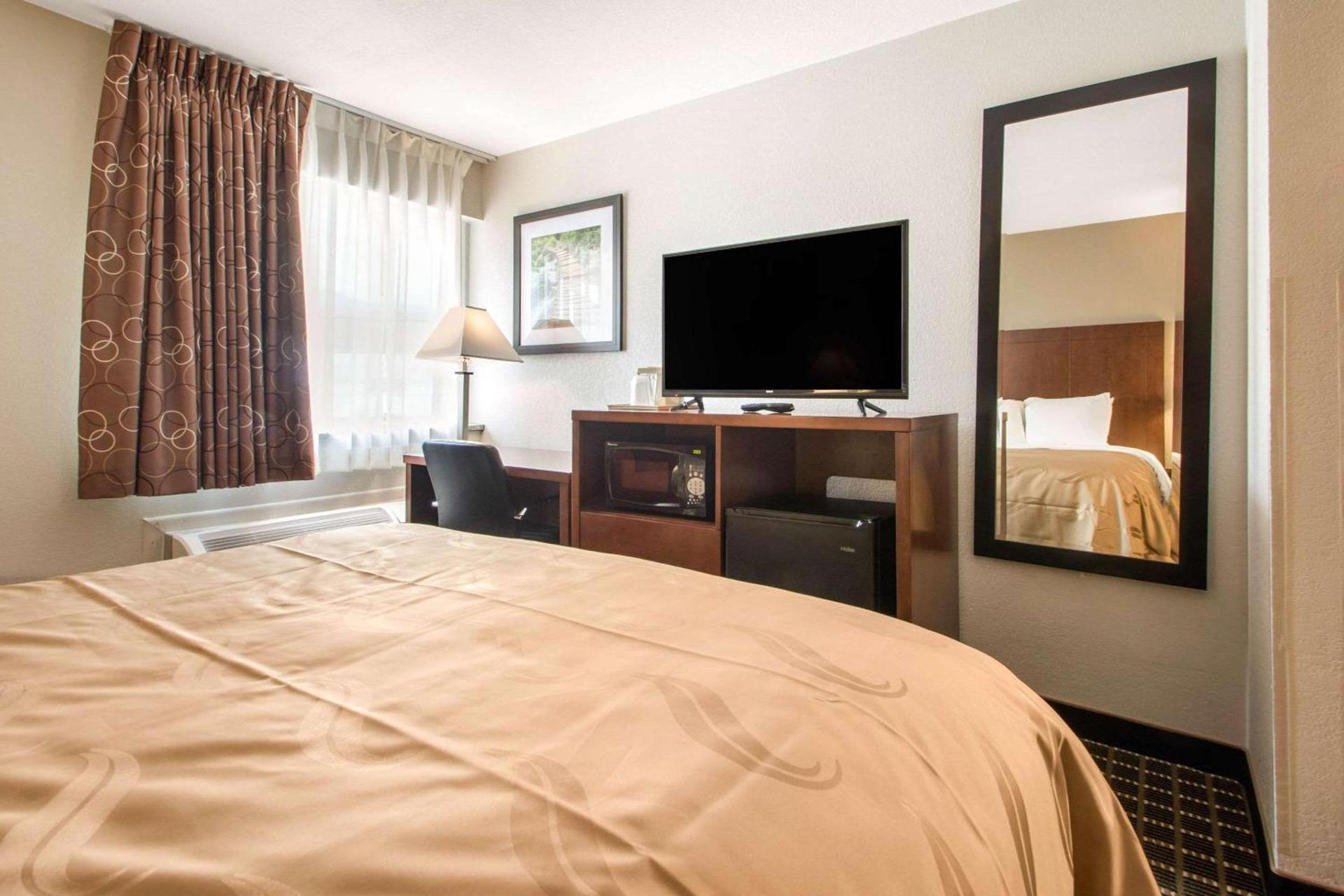 Quality Inn Madison West Near University Area photo 7