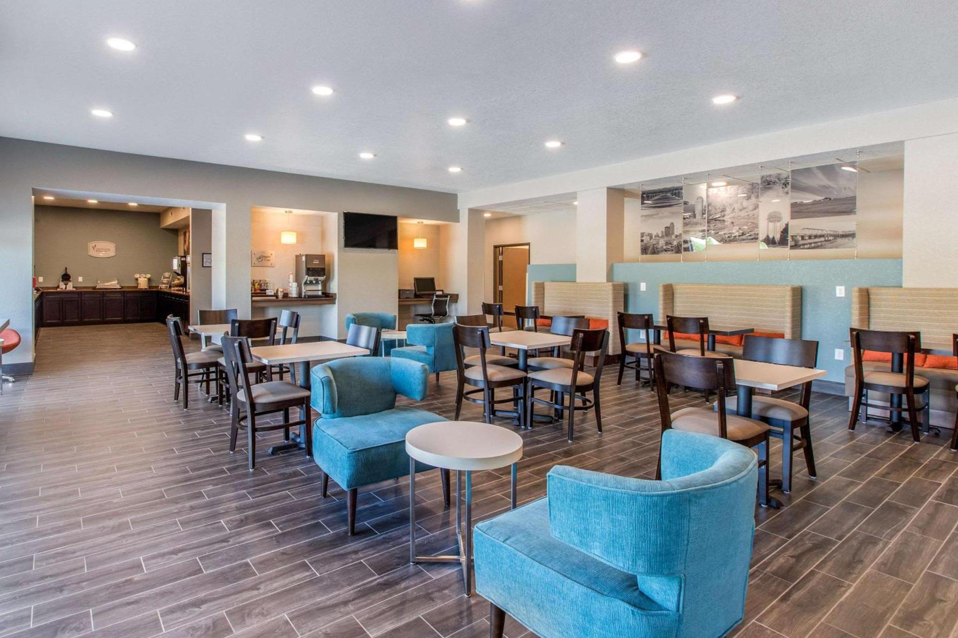 Sleep Inn and Suites - Ankeny photo 39