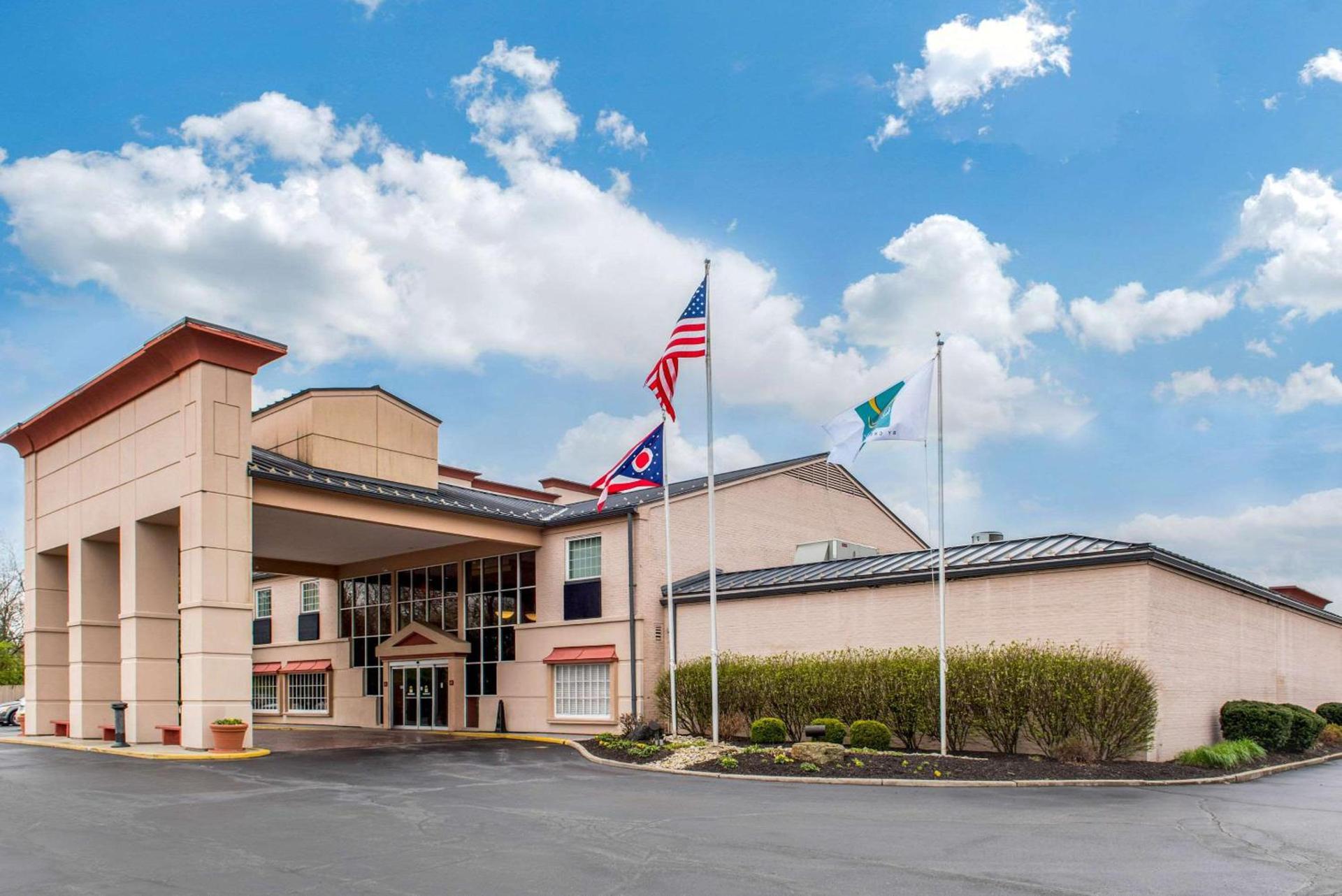 Quality Hotel Conference Center Cincinnati Blue Ash — hotel in Blue Ash
