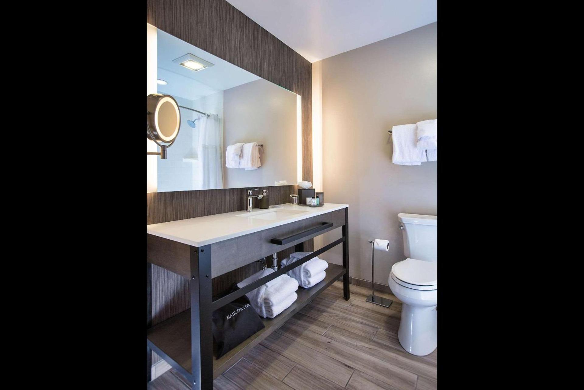 The Inn at Riverwalk photo 15