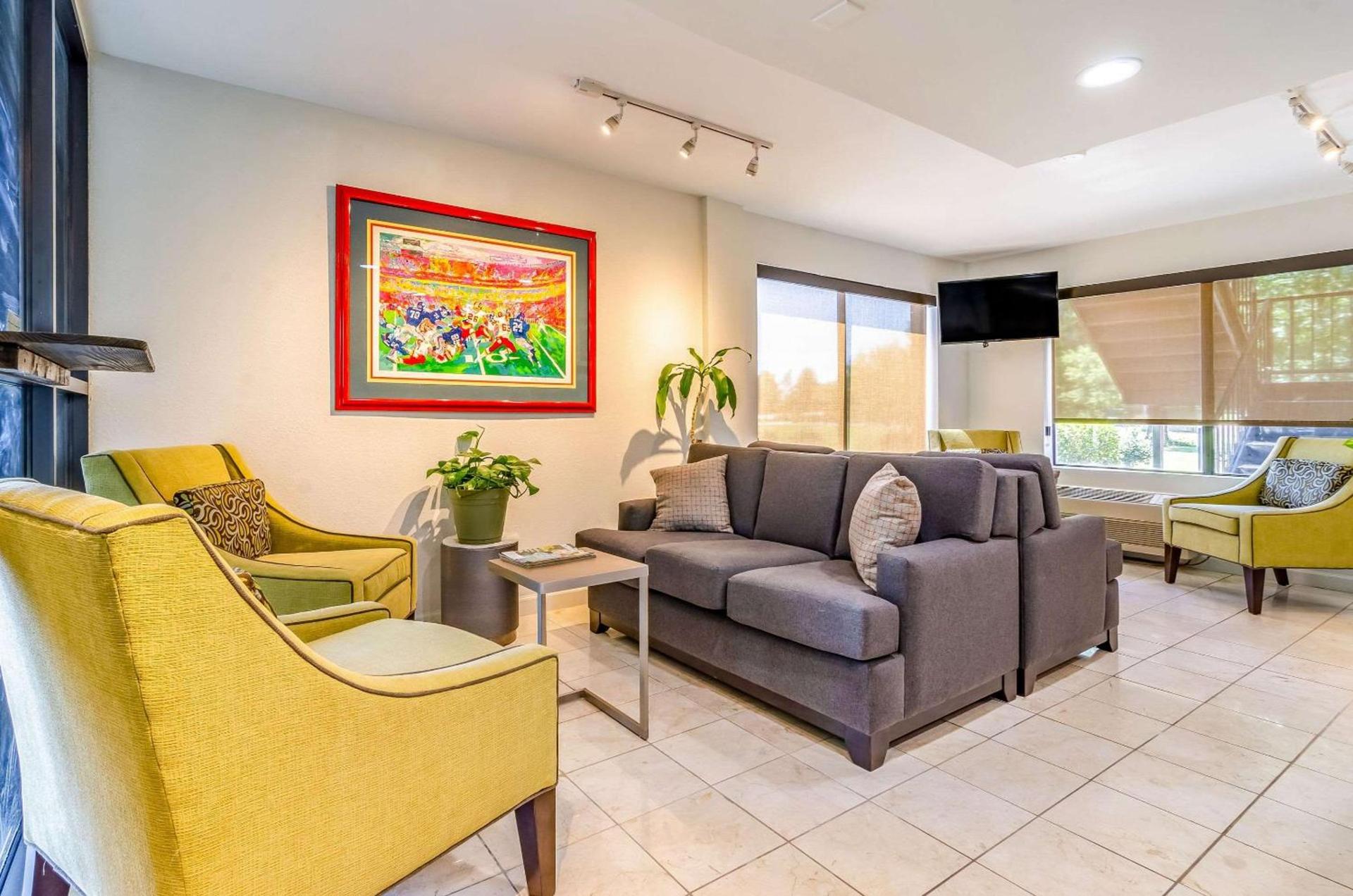 Quality Inn & Suites Creedmoor - Butner photo 9