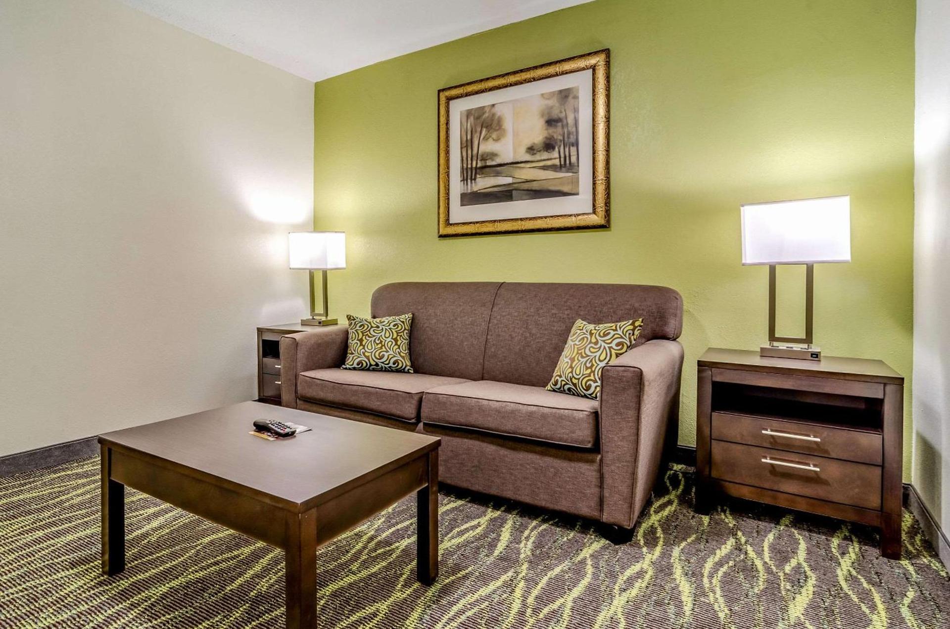 Quality Inn & Suites Creedmoor - Butner photo 20