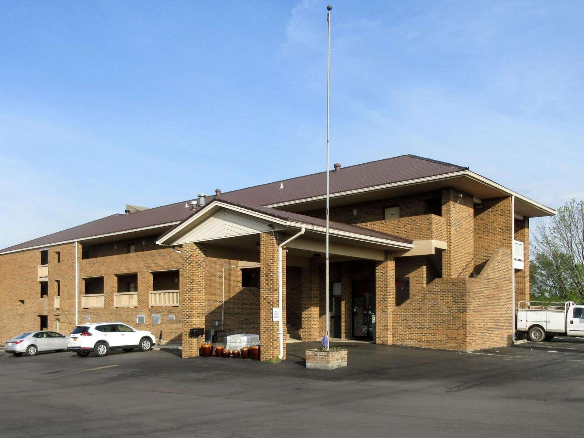 Quality Inn Harrodsburg photo 1