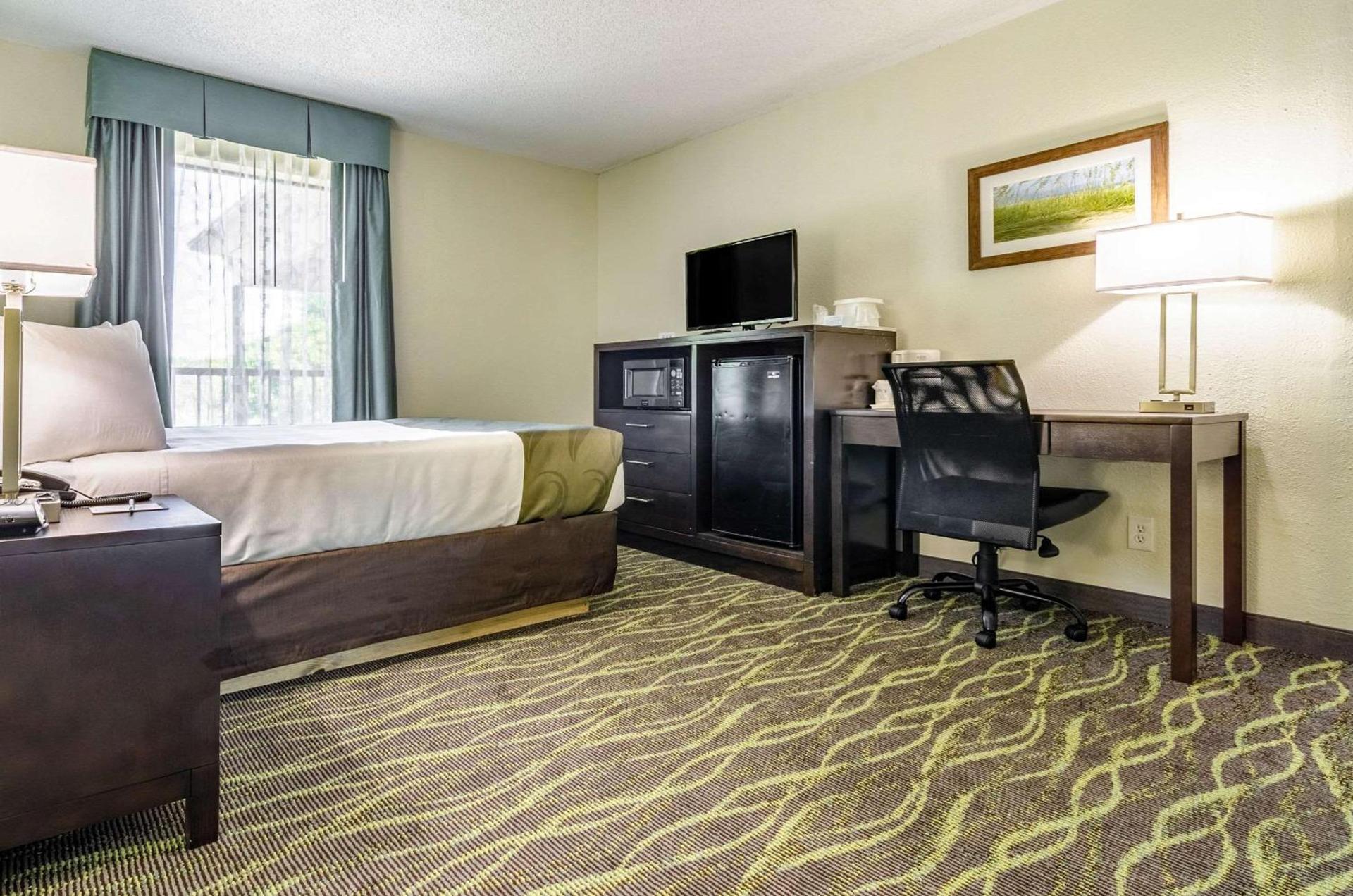 Quality Inn & Suites Creedmoor - Butner photo 28