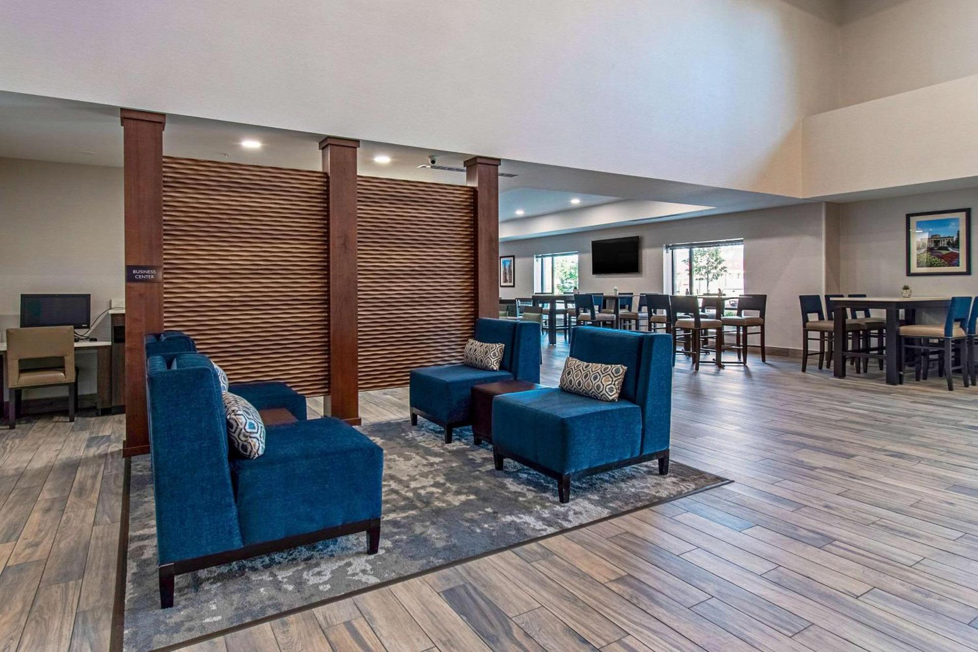 Comfort Suites Grove City - Columbus South photo 4