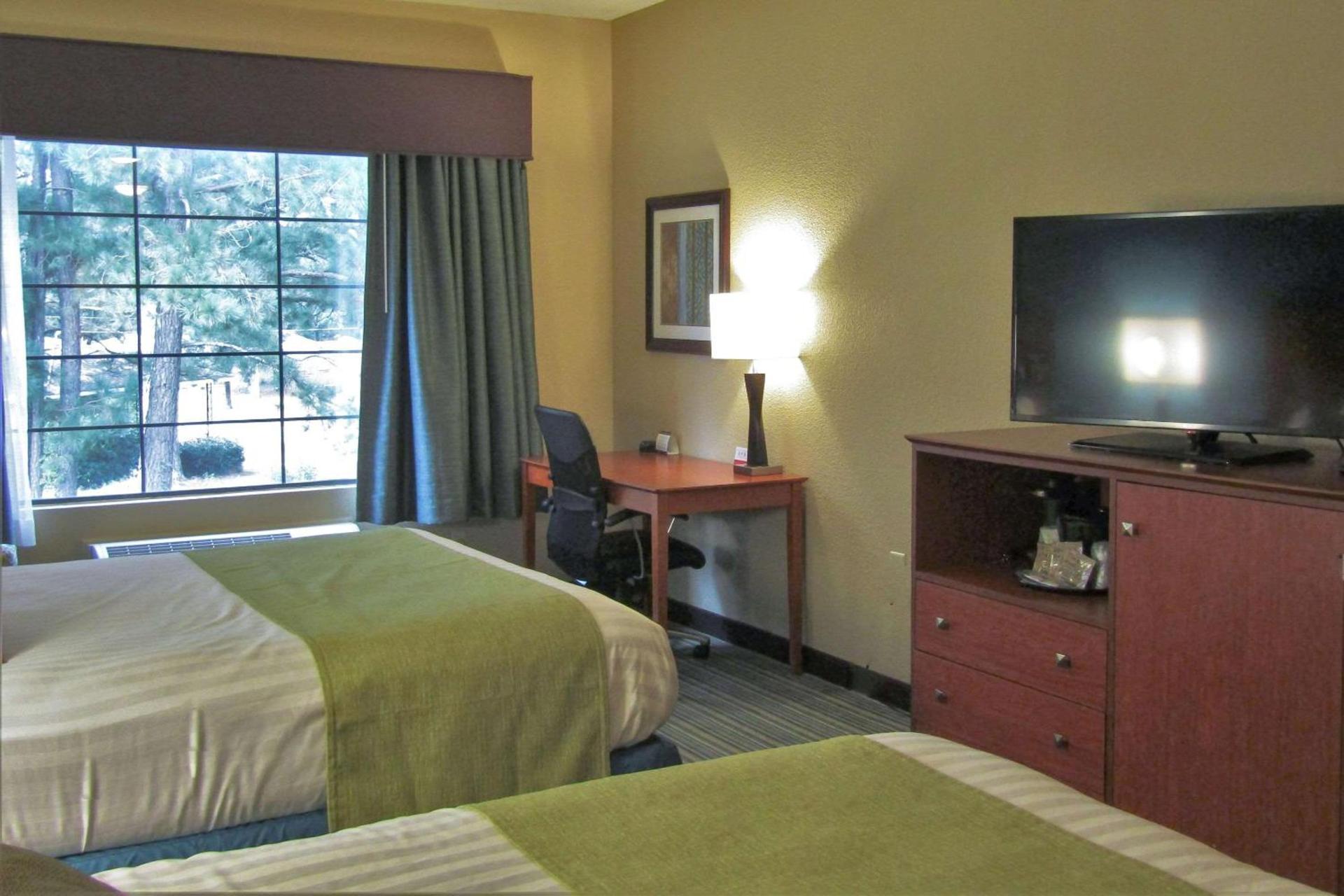 Days-Inn by Wyndham Cedartown photo 3