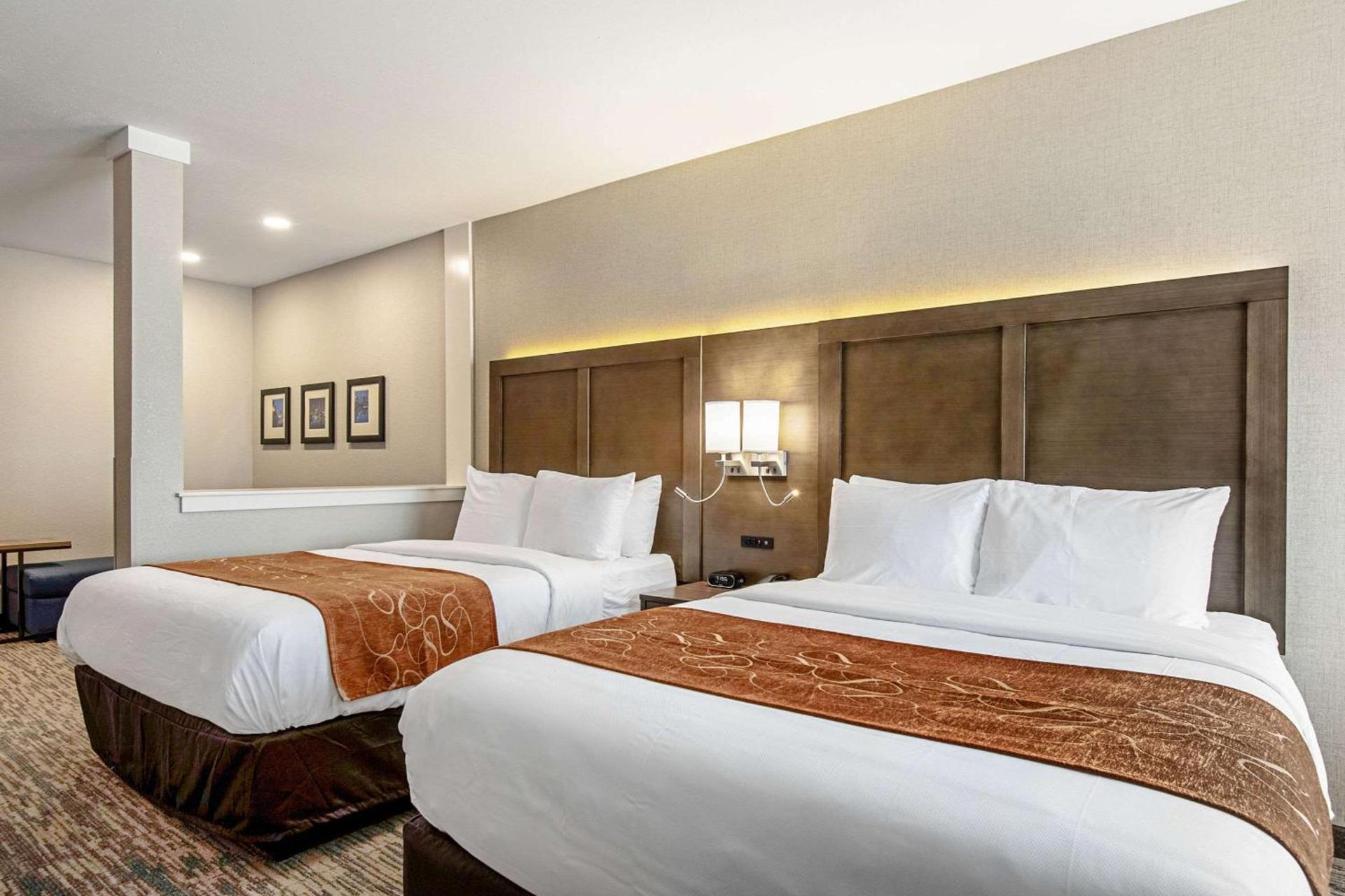 Comfort Suites Grove City - Columbus South photo 21