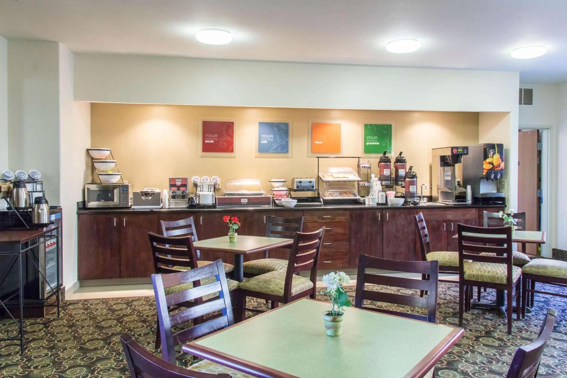 Quality Inn & Suites Vail Valley photo 27