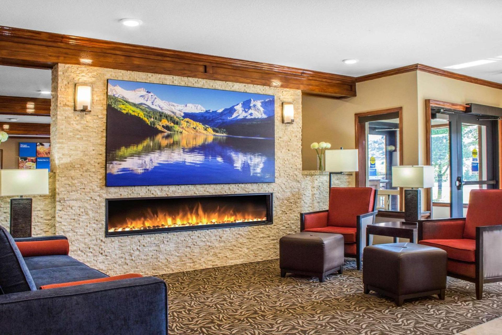 Comfort Inn & Suites Durango photo 5