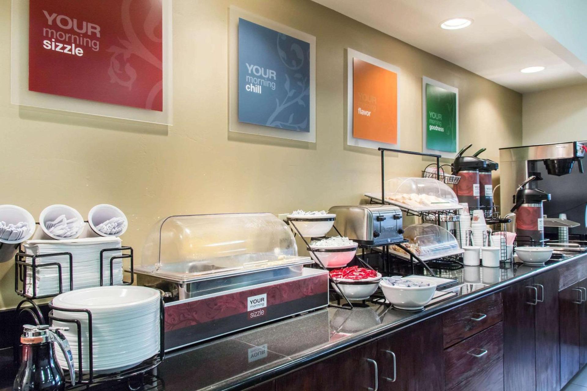 Quality Inn & Suites Vail Valley photo 19