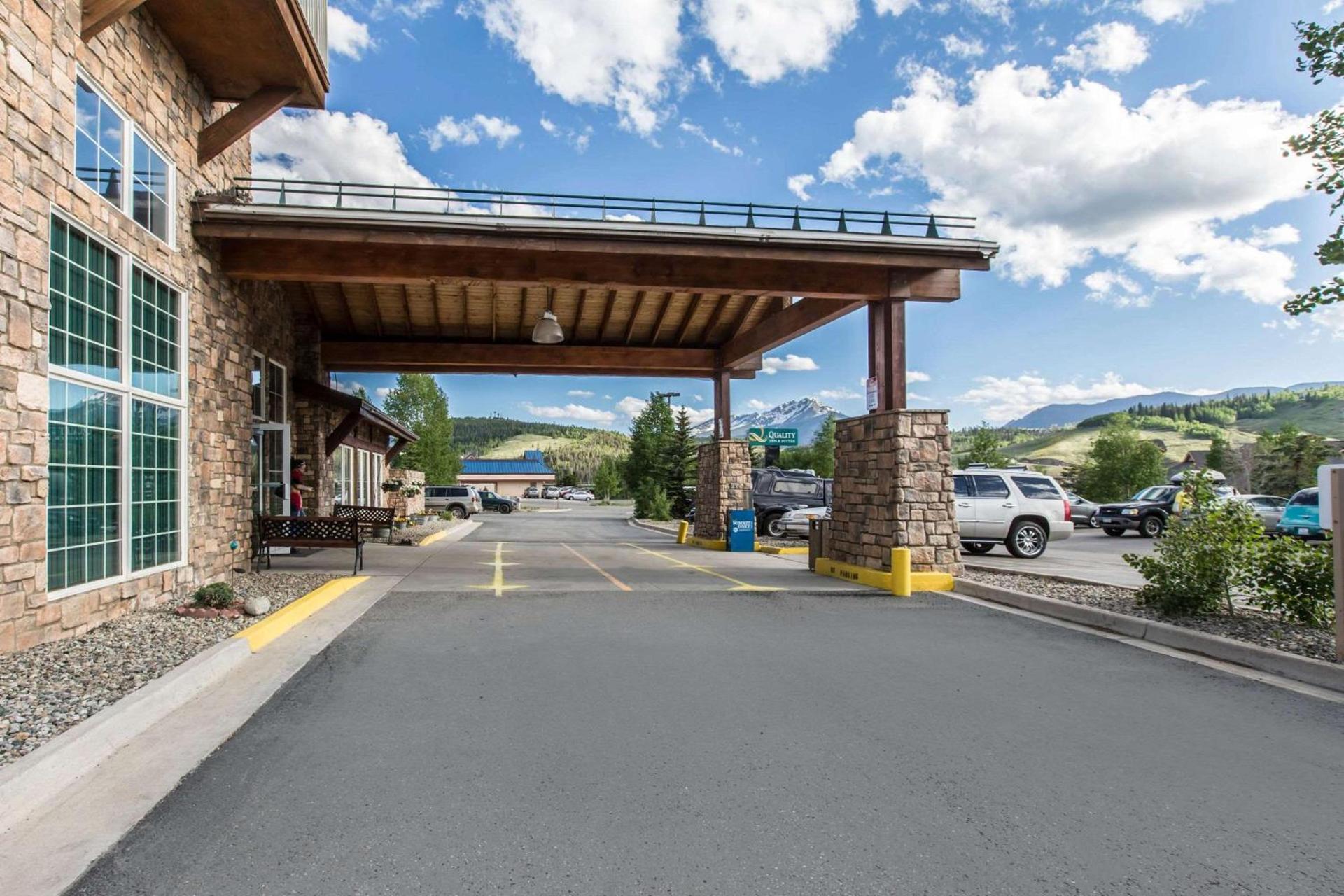 Quality Inn and Suites Silverthorne - Copper Mountain photo 22