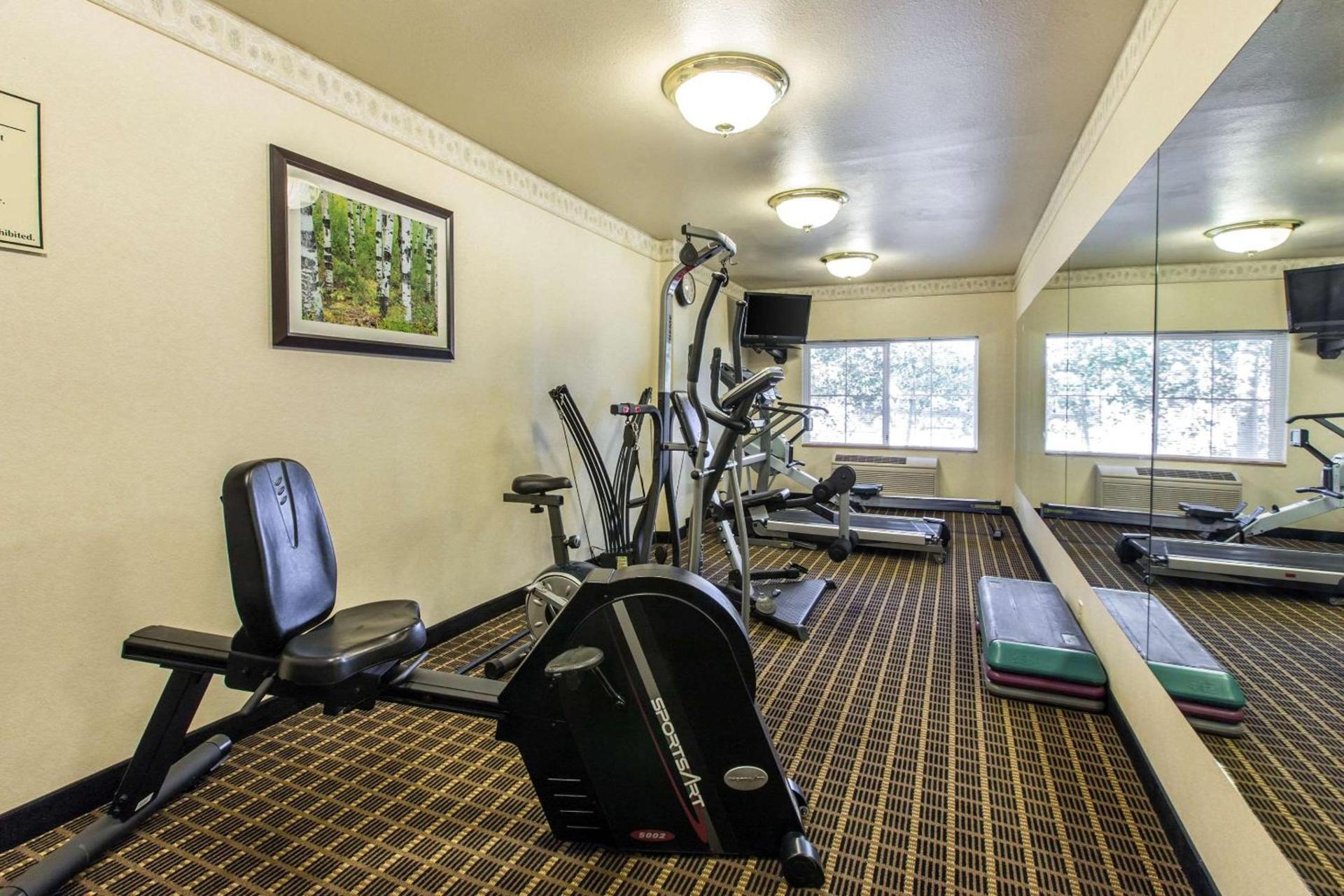 Quality Inn and Suites Silverthorne - Copper Mountain photo 21