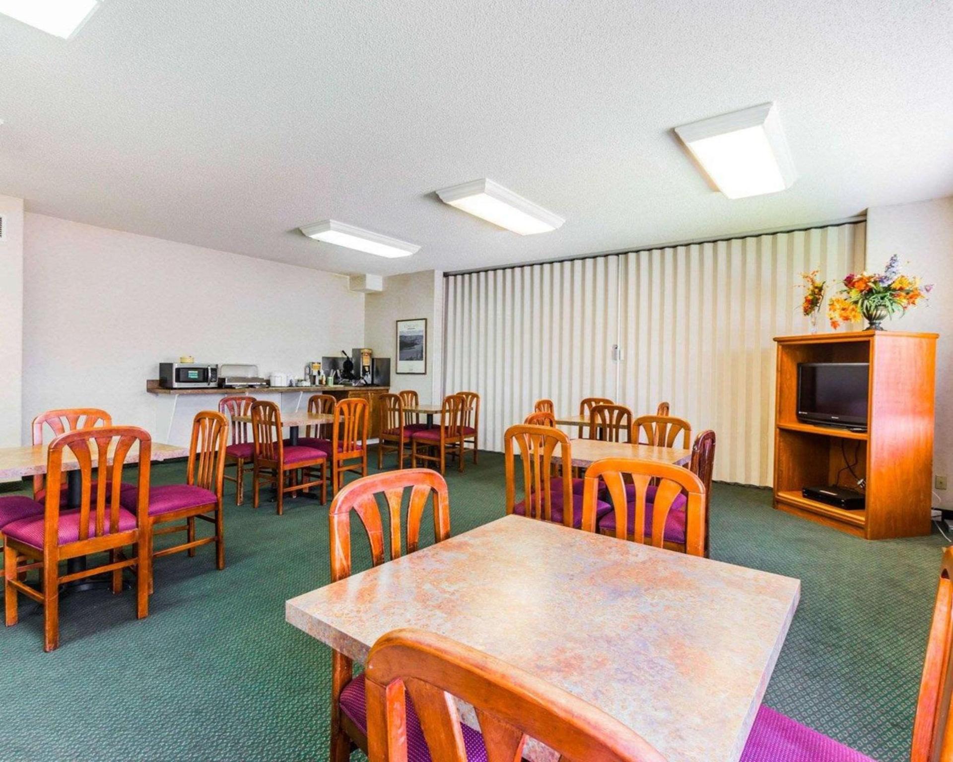 Quality Inn & Suites Montrose - Black Canyon Area photo 7