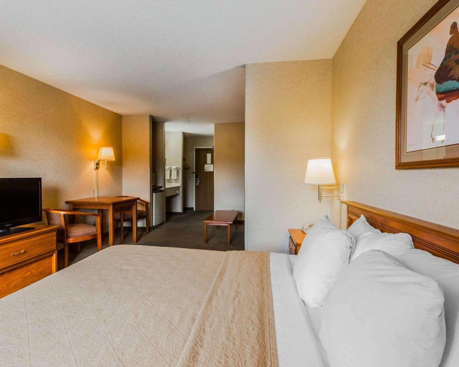 Quality Inn & Suites Montrose - Black Canyon Area photo 8