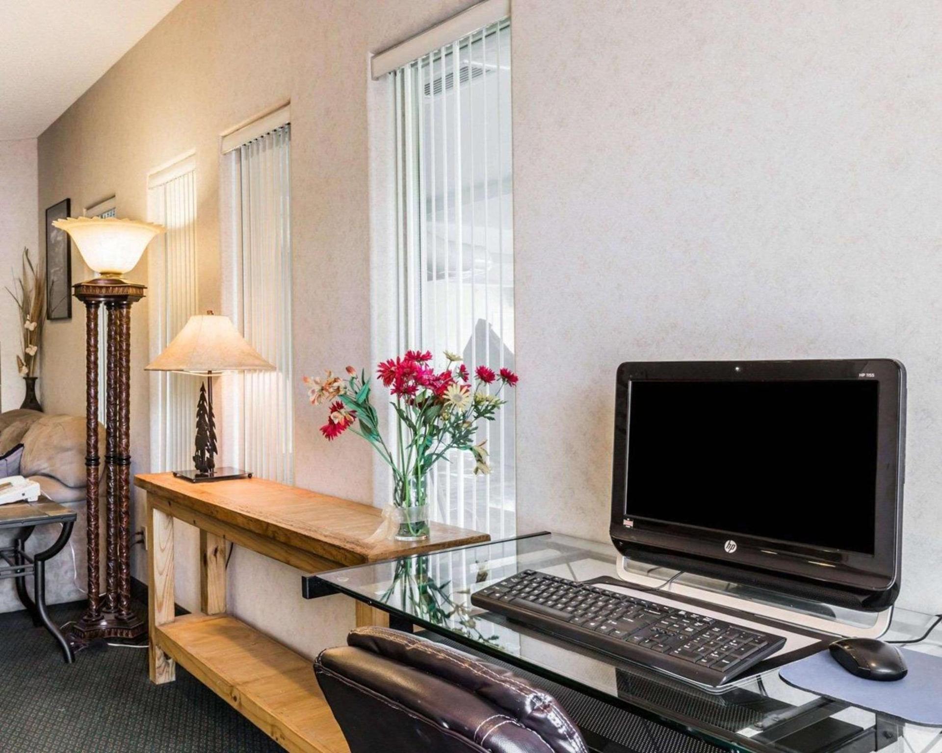 Quality Inn & Suites Montrose - Black Canyon Area photo 9