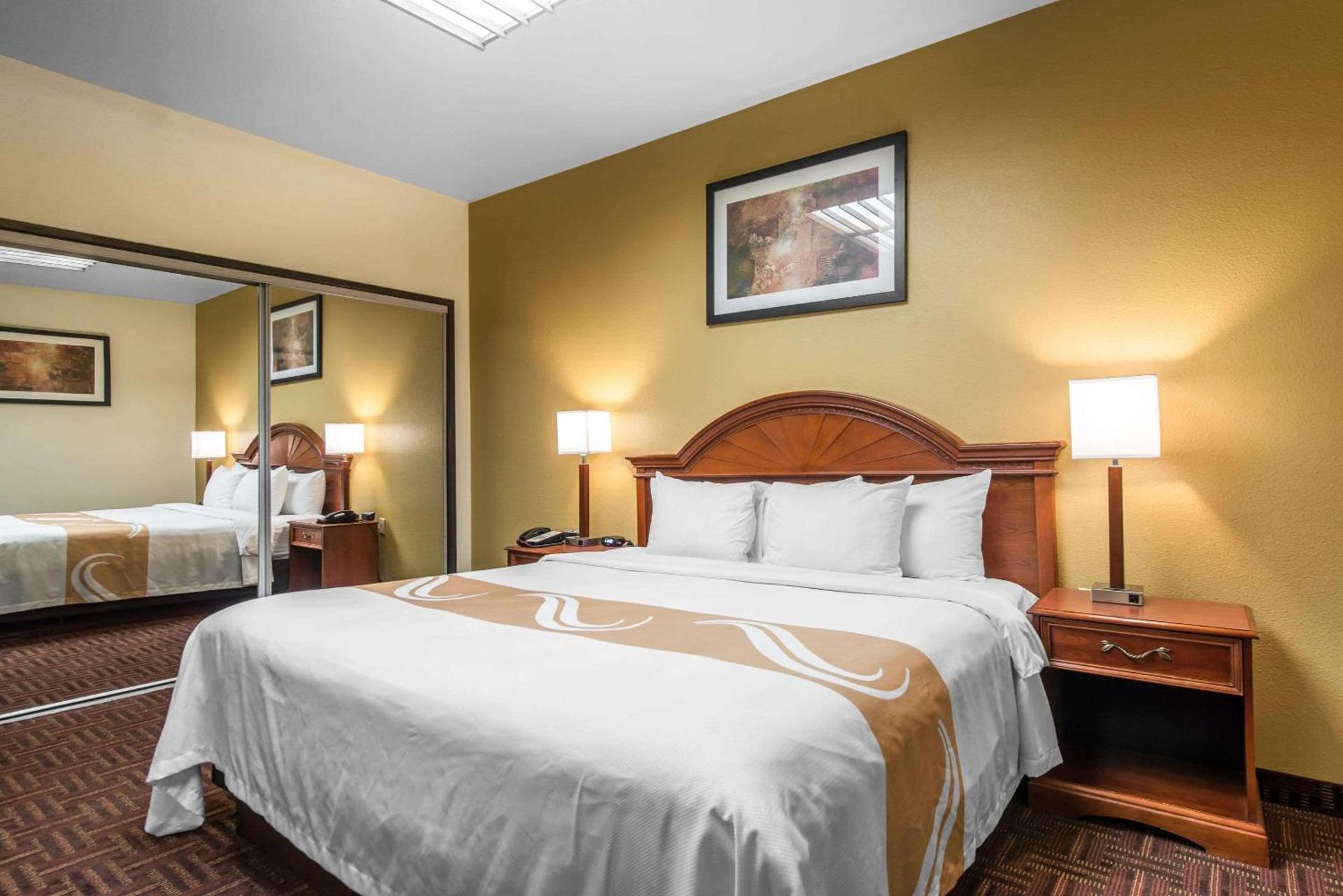 Quality Inn Colorado Springs South photo 18