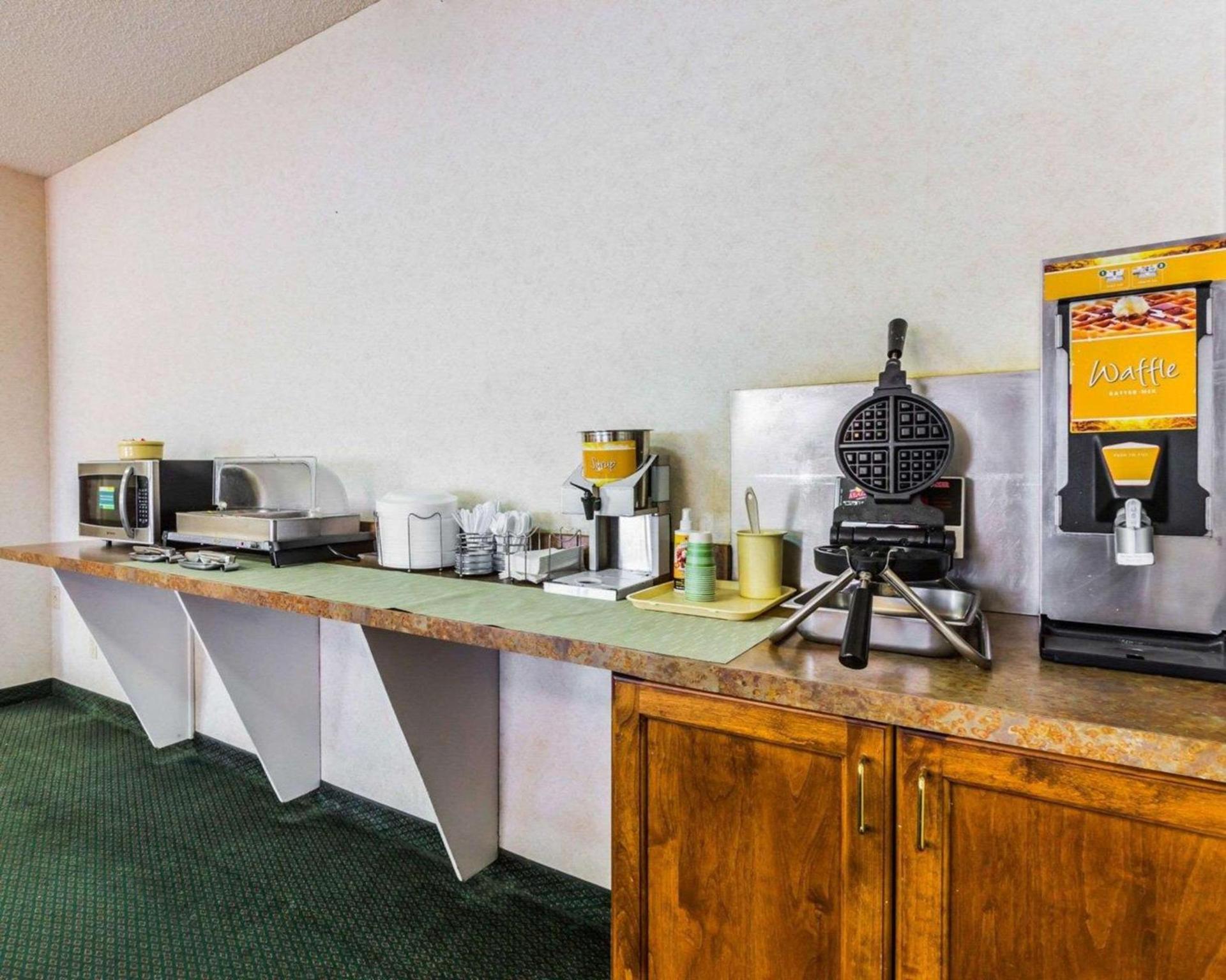 Quality Inn & Suites Montrose - Black Canyon Area photo 14