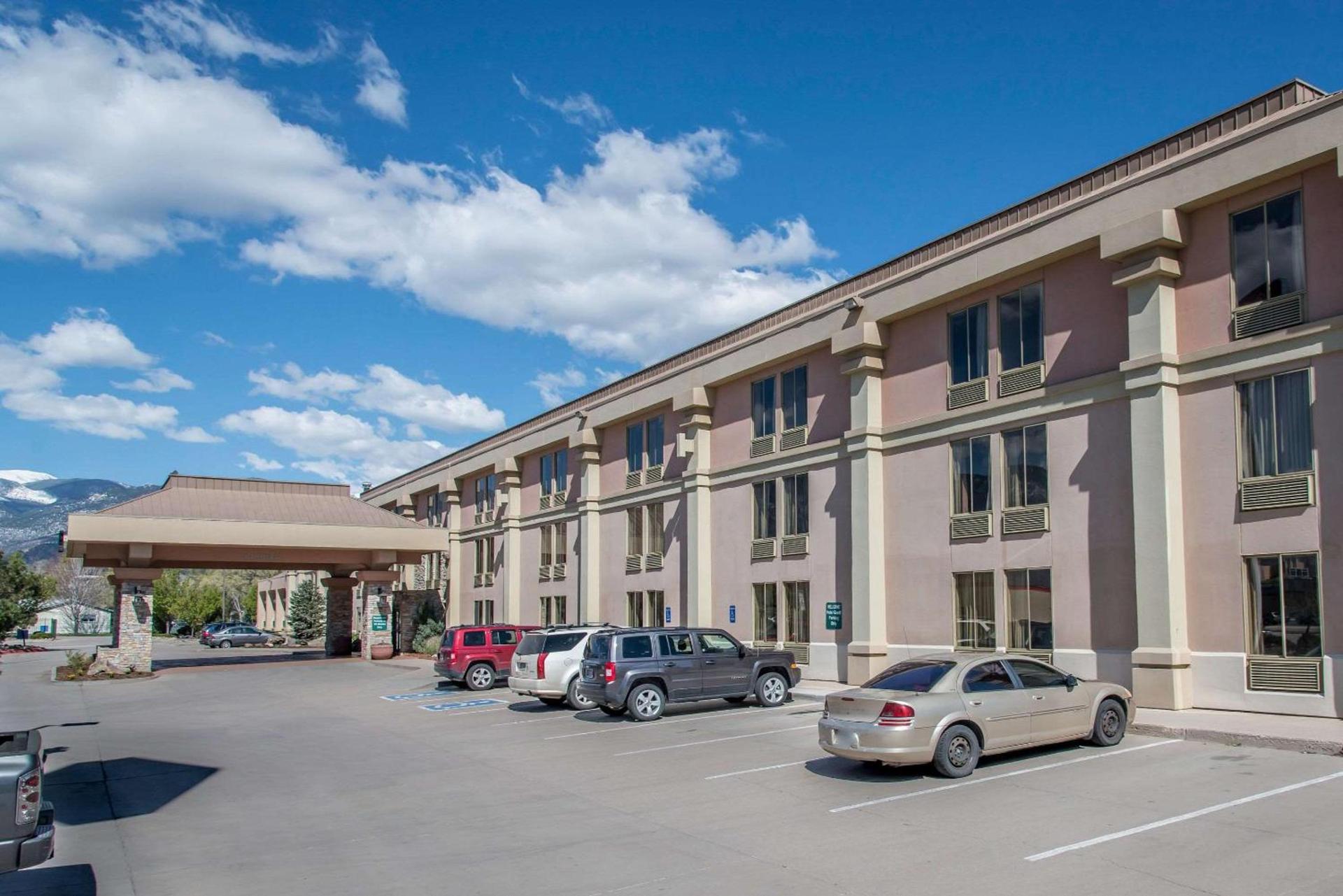 Quality Inn Colorado Springs South photo 17