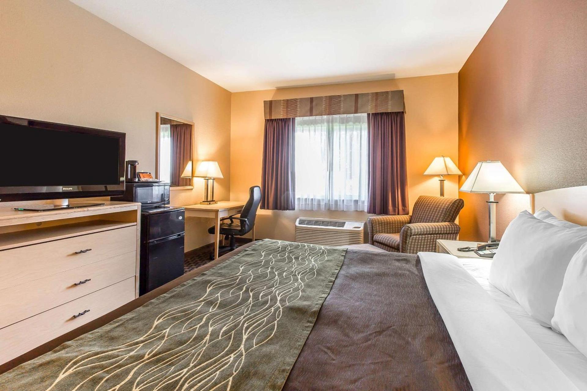 Quality Inn & Suites Loveland photo 10