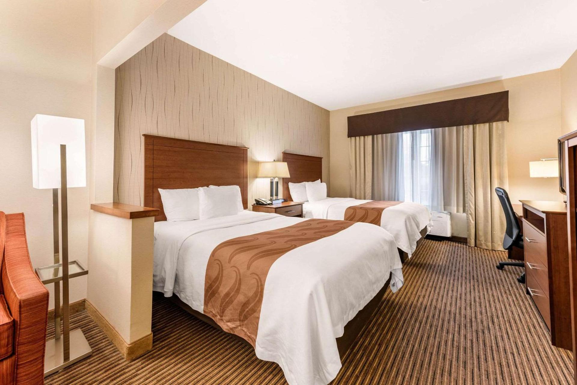 Quality Inn & Suites University Fort Collins photo 7