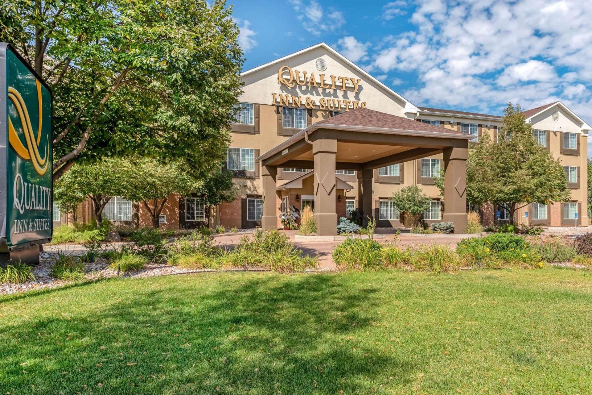 Quality Inn & Suites University Fort Collins photo 2