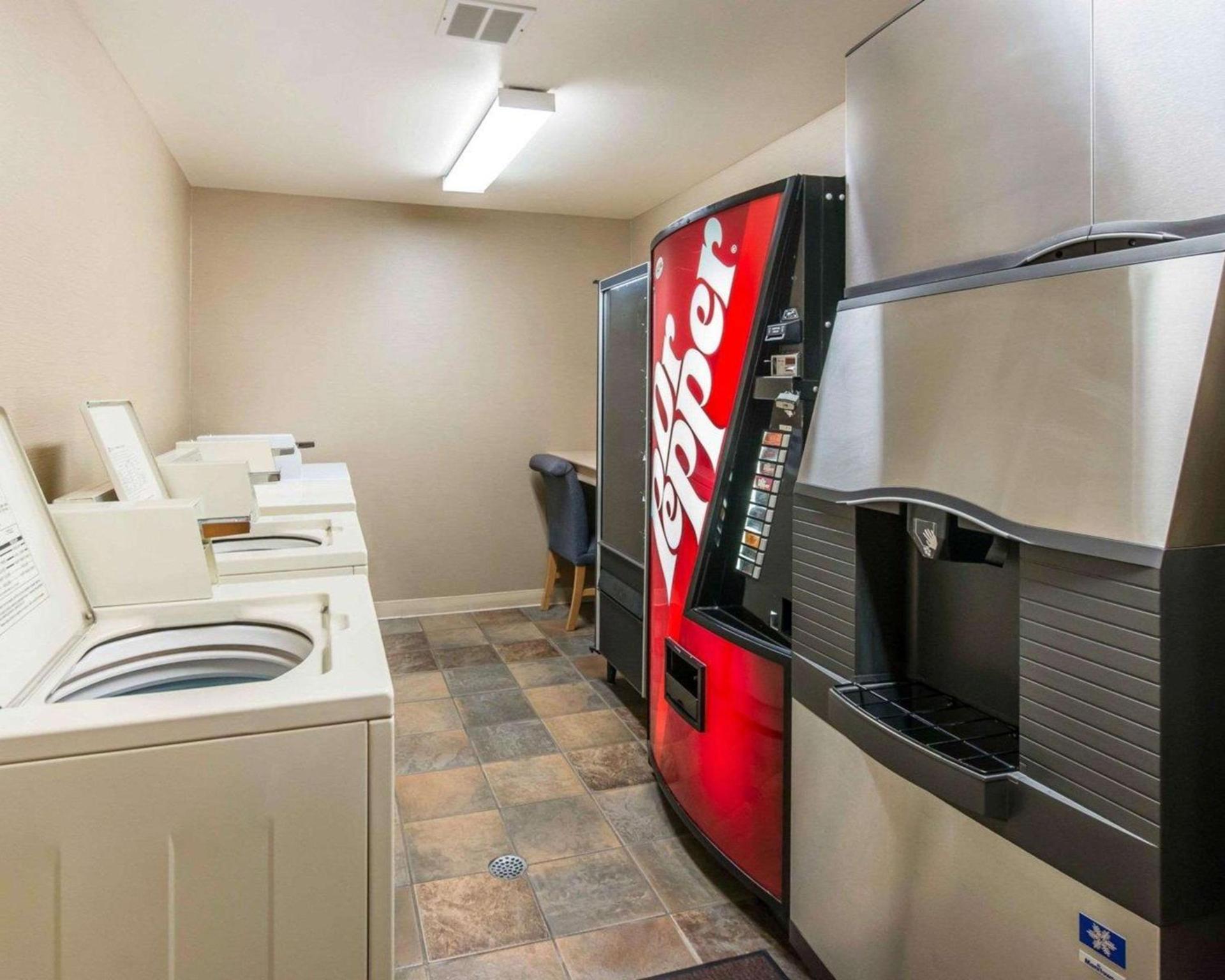 Comfort Inn Salida photo 34