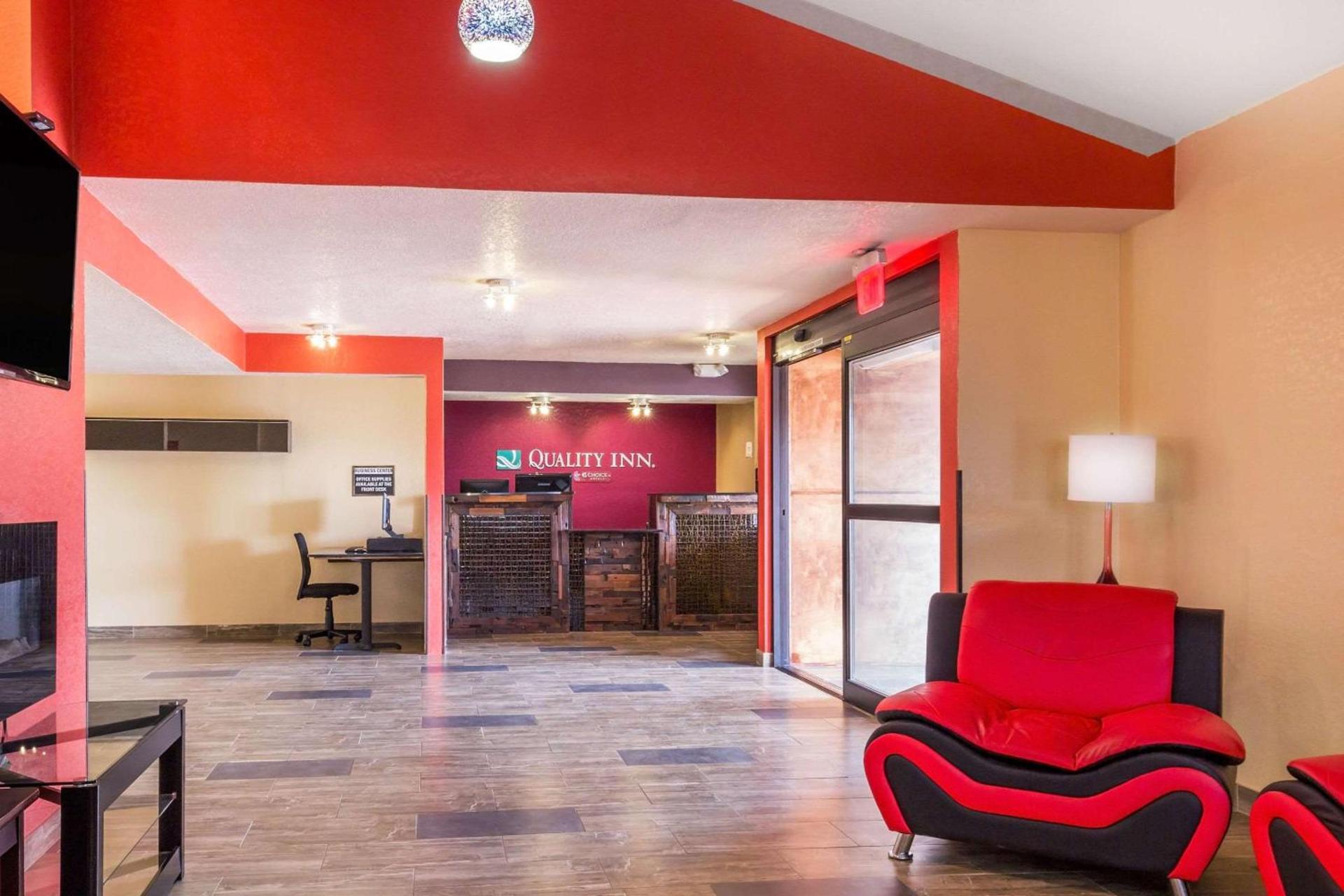 Quality Inn Lamar photo 4