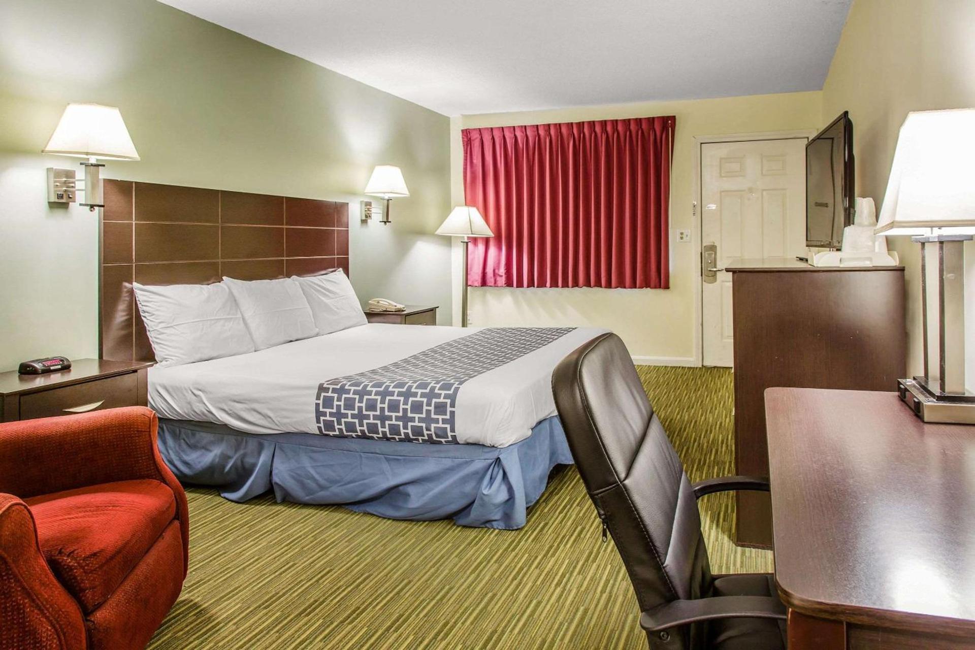 Rodeway Inn Groton - New London photo 14
