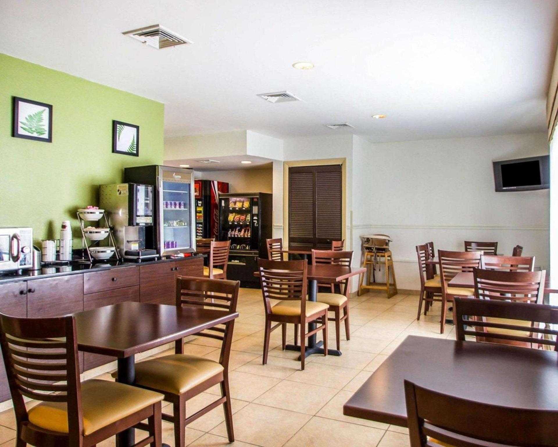 Sleep Inn & Suites Niantic North photo 33