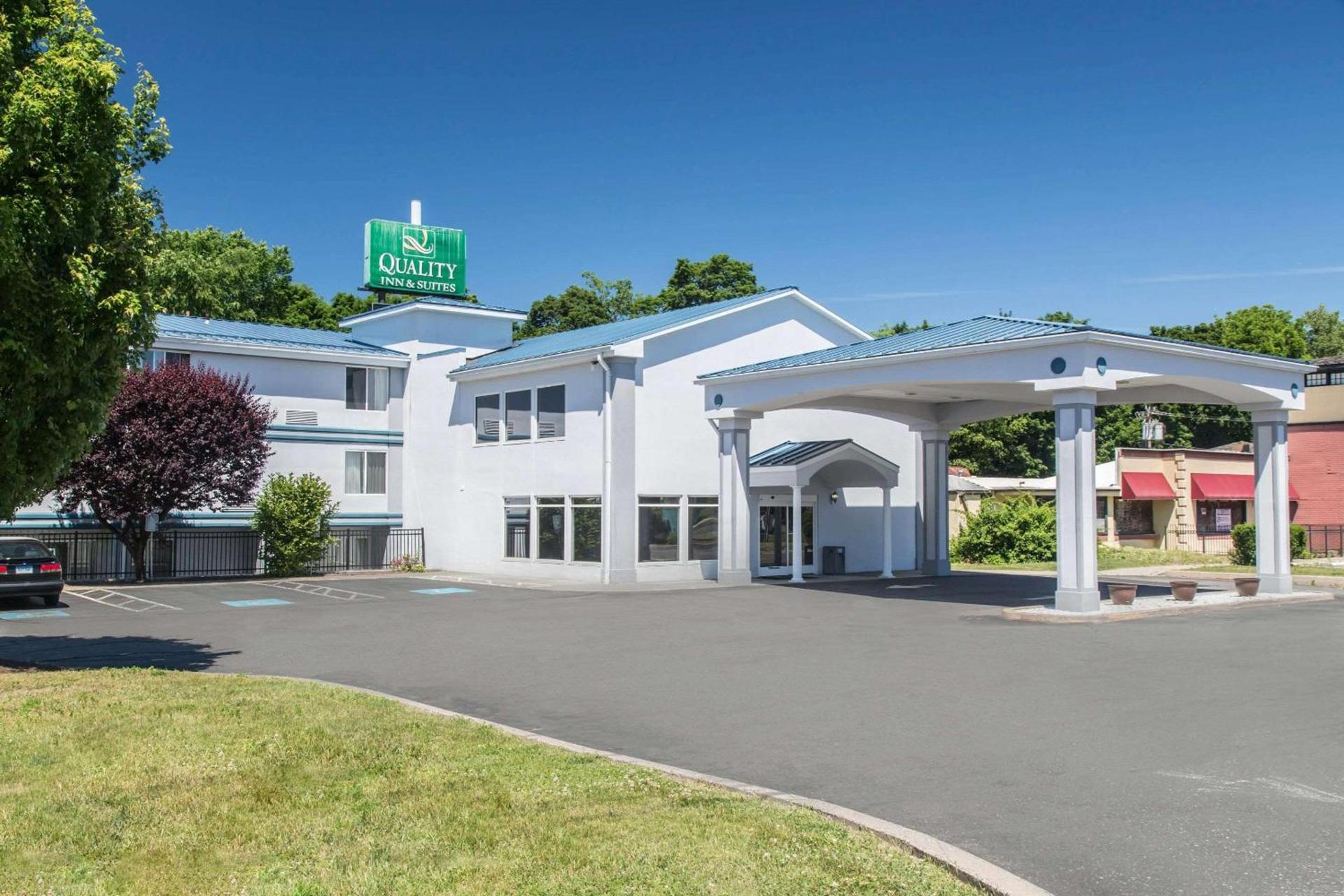 Quality Inn & Suites Danbury near University photo 33