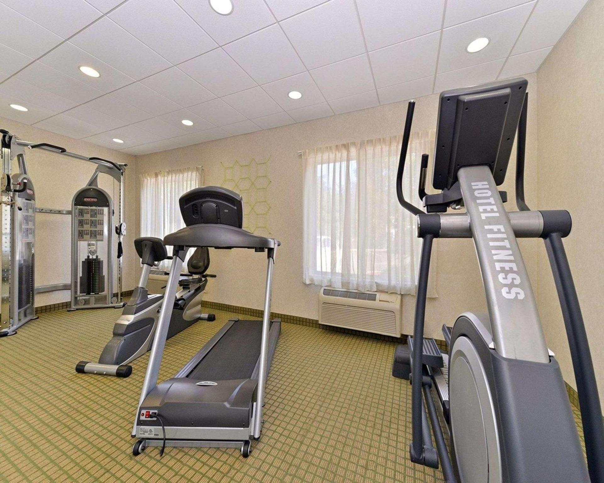 Quality Suites Stratford photo 22