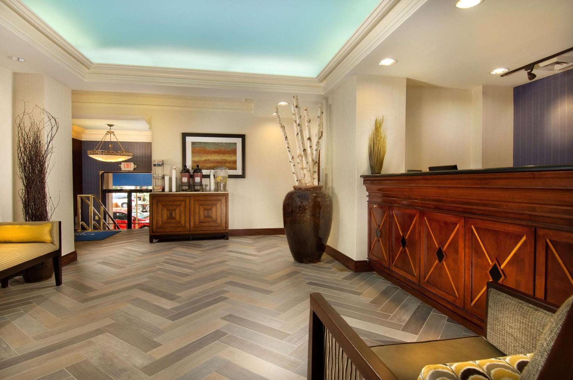 Comfort Inn Downtown DC-Convention Center photo 4