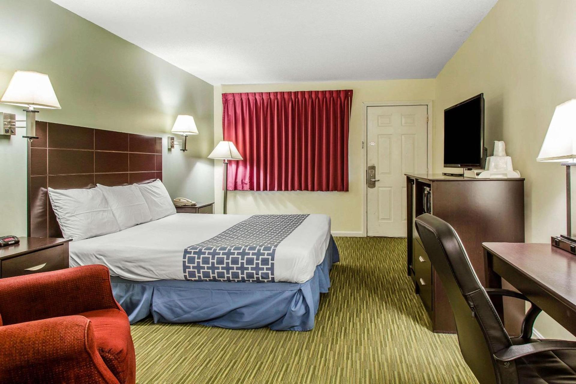 Rodeway Inn Groton - New London photo 6