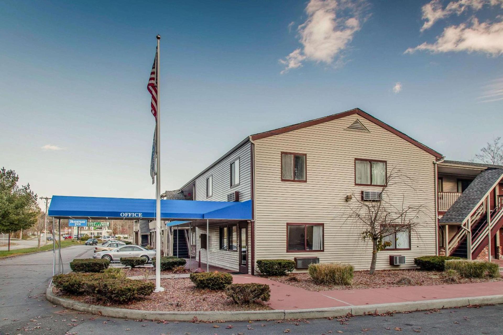 Rodeway Inn Groton - New London photo 5