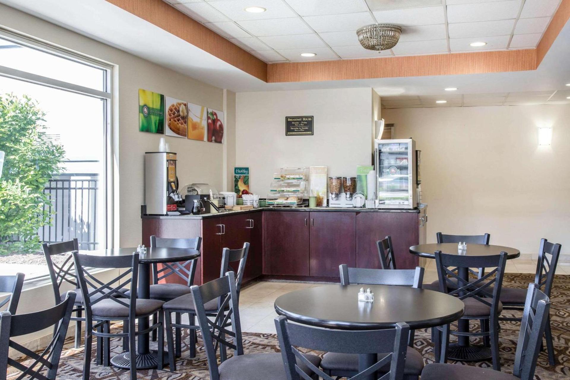 Quality Inn & Suites Danbury near University photo 21