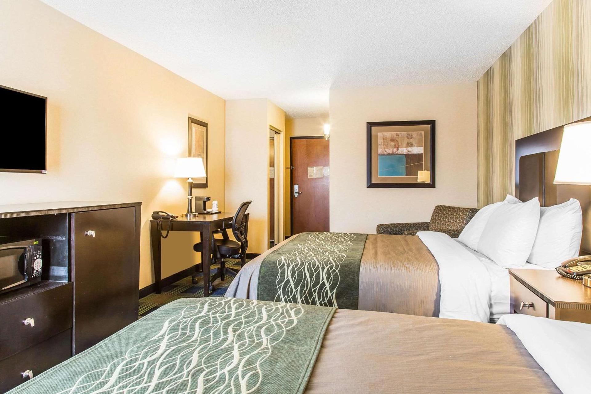 Comfort Inn & Suites Meriden East photo 23