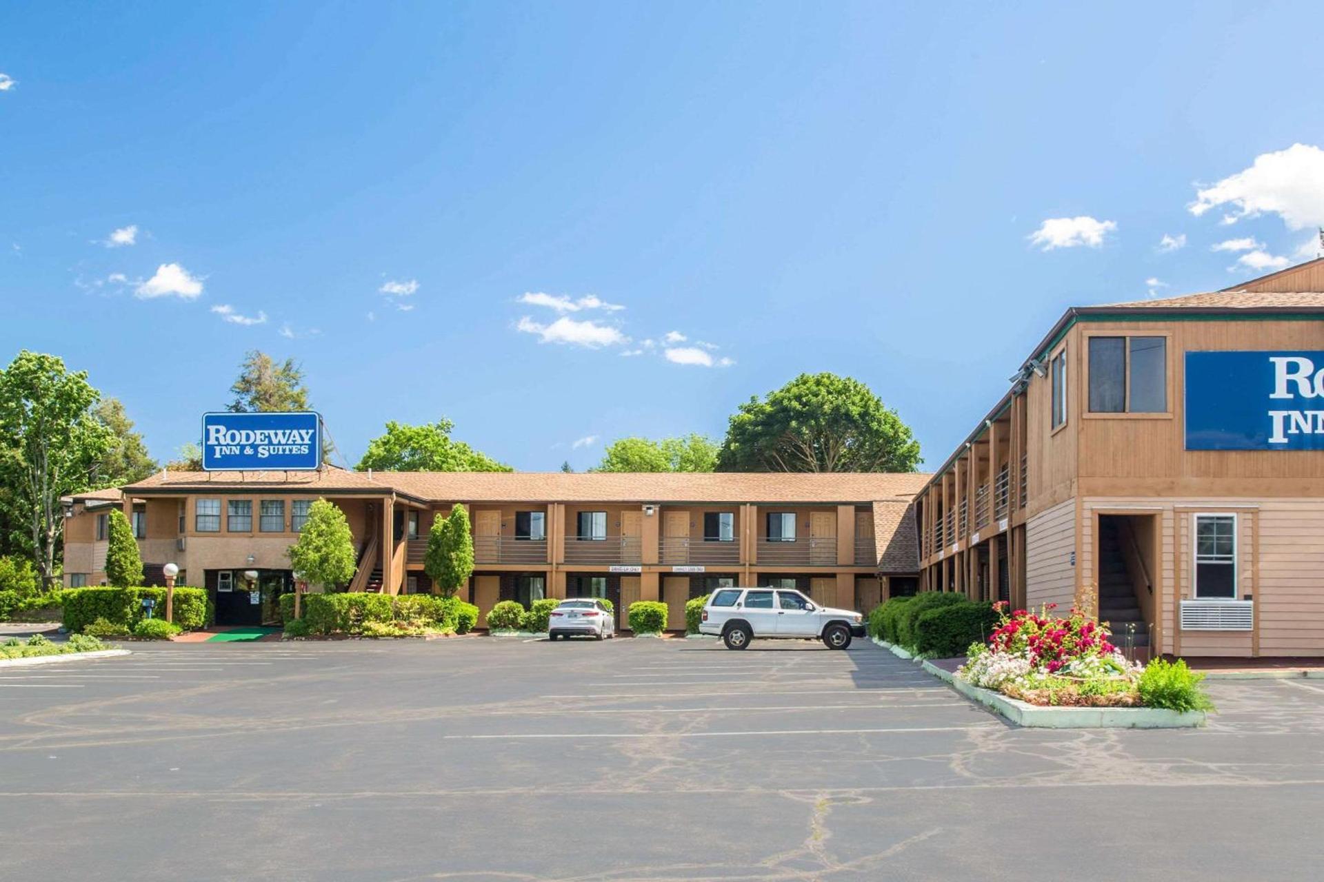 Rodeway Inn & Suites Branford - Guilford photo 21